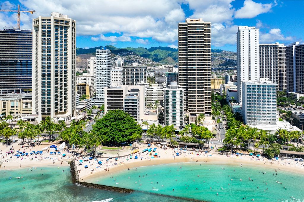 2450 Prince Edward Street 1002A, Honolulu, HI 96815