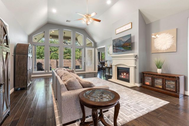 4030 Steep Woods Drive, Spring, TX 77386
