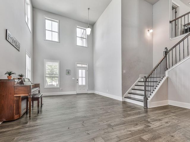 319 Ellenton Place, Canton, GA 30115