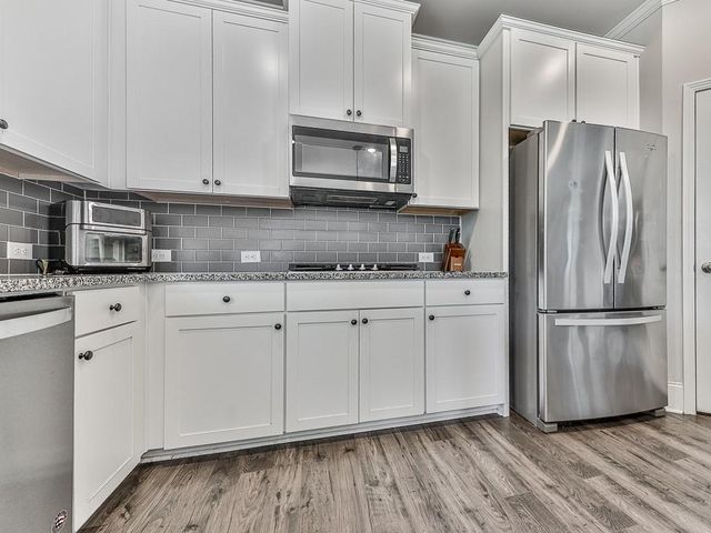 319 Ellenton Place, Canton, GA 30115