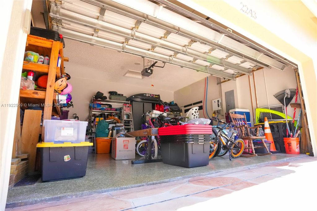 Image 23 of property listing at 2243 SW 134th Ave, Miramar, FL 33027