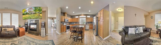 6626 Francis Avenue SE, Auburn, WA 98092