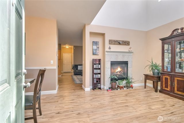 6626 Francis Avenue SE, Auburn, WA 98092