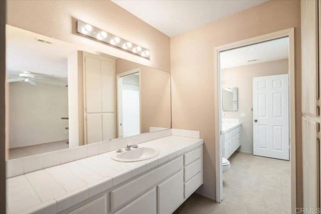 29142 Laurel Valley Drive, Vista, CA 92084