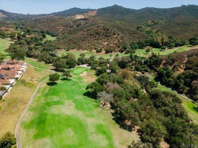 29142 Laurel Valley Drive, Vista, CA 92084