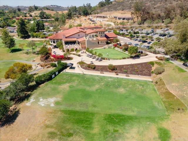 29142 Laurel Valley Drive, Vista, CA 92084