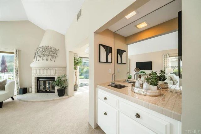 29142 Laurel Valley Drive, Vista, CA 92084