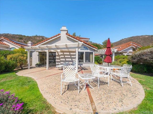 29142 Laurel Valley Drive, Vista, CA 92084