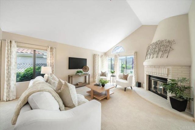 29142 Laurel Valley Drive, Vista, CA 92084