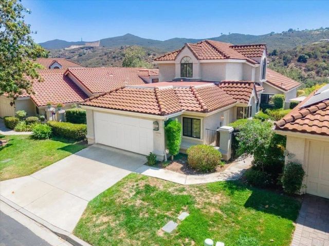 29142 Laurel Valley Drive, Vista, CA 92084