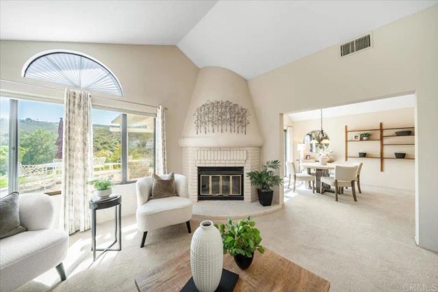 29142 Laurel Valley Drive, Vista, CA 92084