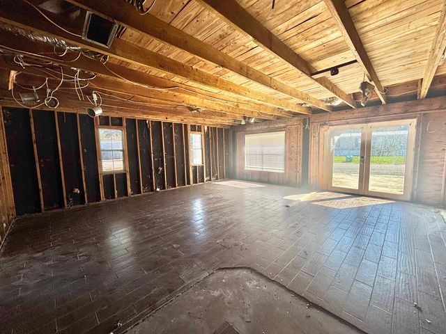 225 E 29th St, Cut Off, LA 70345