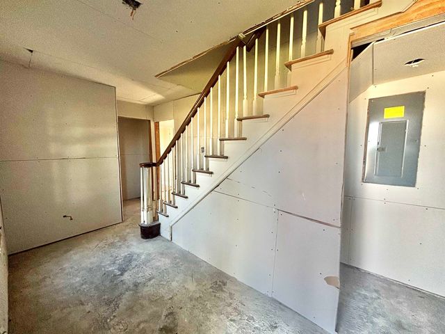 225 E 29th St, Cut Off, LA 70345