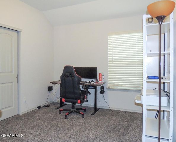 1017 Summer Lake Street, Horizon City, TX 79928