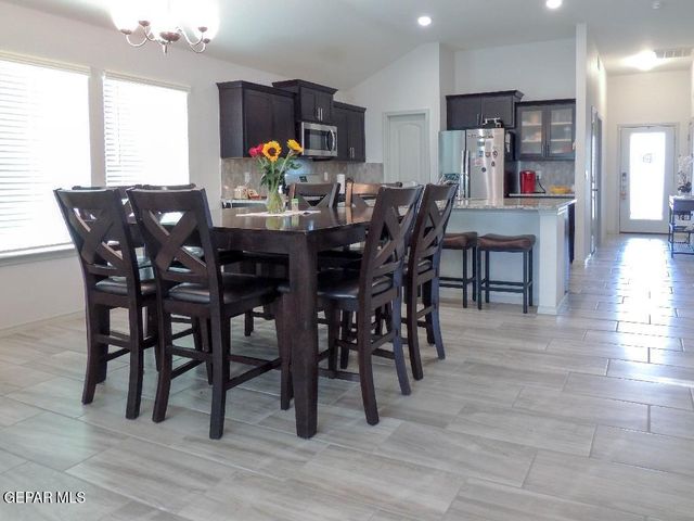 1017 Summer Lake Street, Horizon City, TX 79928
