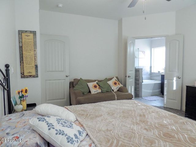 1017 Summer Lake Street, Horizon City, TX 79928