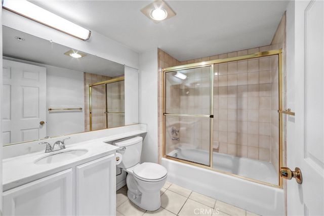 116 W Maple 33, Glendale, CA 91204