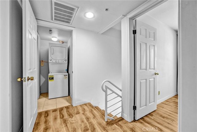 116 W Maple 33, Glendale, CA 91204