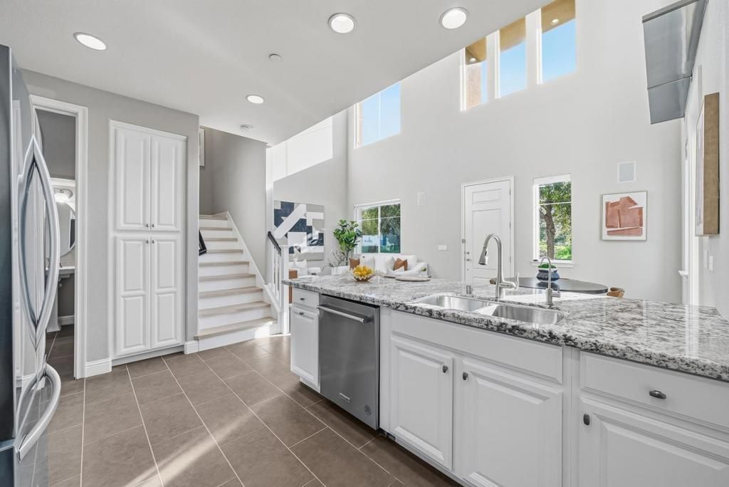 Image 11 of property listing at 1087 E Duane Avenue, Sunnyvale, CA 94085