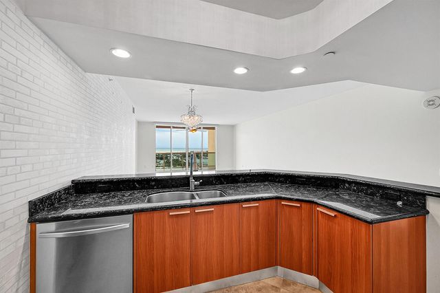 2640 Lake Shore Drive 2011, Riviera Beach, FL 33404
