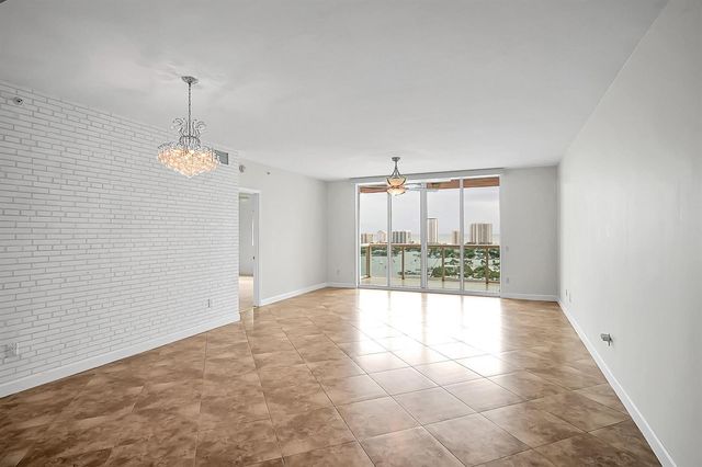 2640 Lake Shore Drive 2011, Riviera Beach, FL 33404