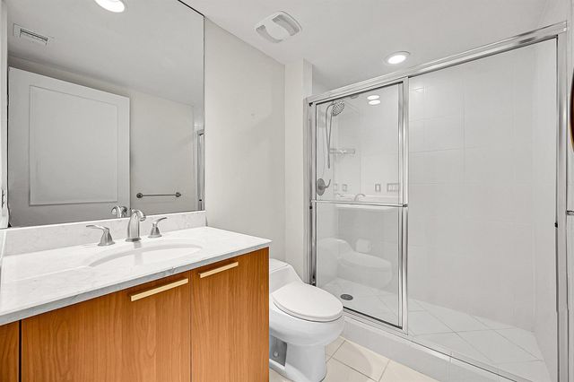 2640 Lake Shore Drive 2011, Riviera Beach, FL 33404