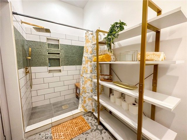 101 W Mission Boulevard 312, Pomona, CA 91766