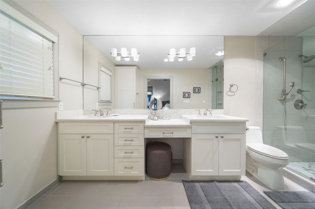 5058 Yarwell Drive, Houston, TX 77096
