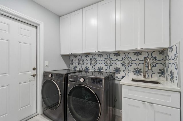 933 ELDORADO AVENUE, Clearwater Beach, FL 33767