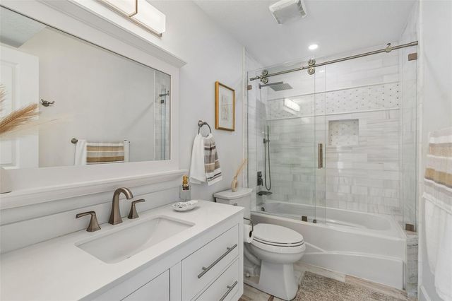 933 ELDORADO AVENUE, Clearwater Beach, FL 33767