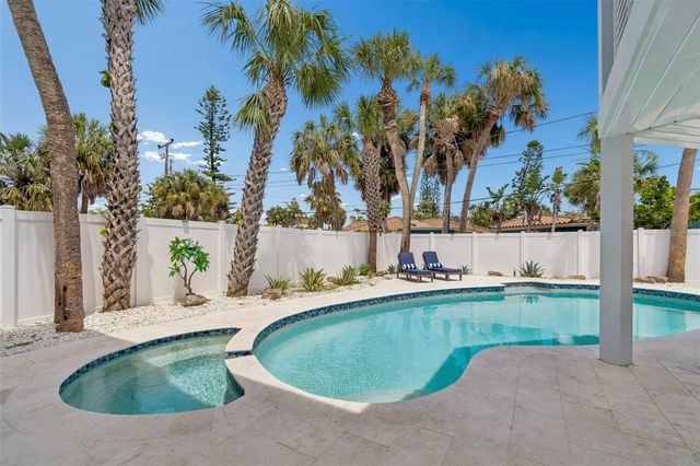 933 ELDORADO AVENUE, Clearwater Beach, FL 33767