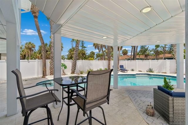 933 ELDORADO AVENUE, Clearwater Beach, FL 33767