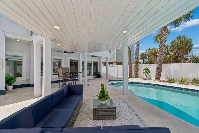 933 ELDORADO AVENUE, Clearwater Beach, FL 33767