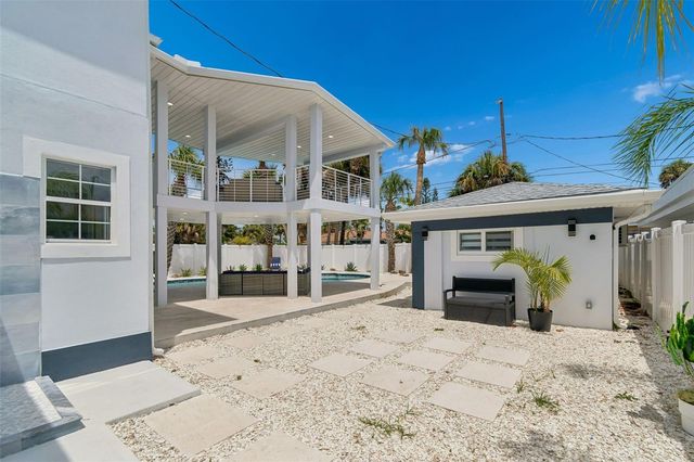 933 ELDORADO AVENUE, Clearwater Beach, FL 33767