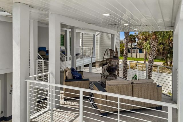 933 ELDORADO AVENUE, Clearwater Beach, FL 33767