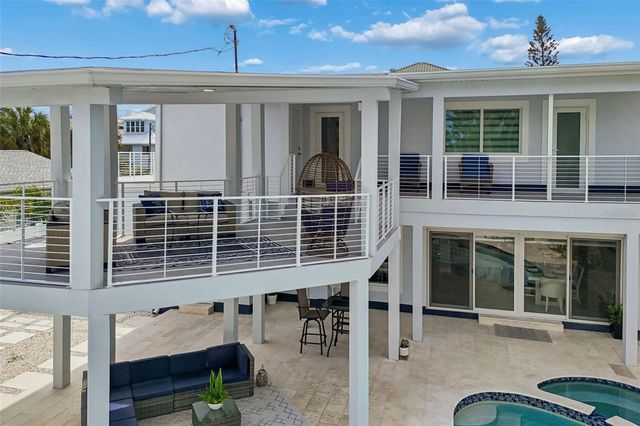 933 ELDORADO AVENUE, Clearwater Beach, FL 33767