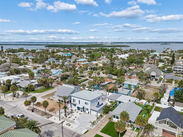 933 ELDORADO AVENUE, Clearwater Beach, FL 33767