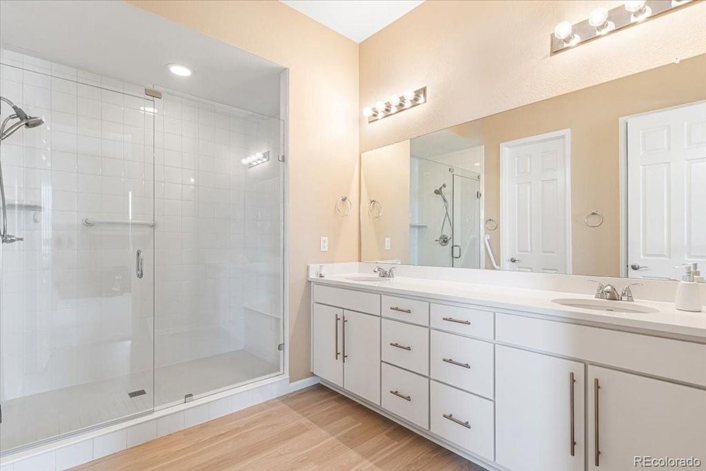 Image 19 of property listing at 1048 Brocade Drive, Highlands Ranch, CO 80126