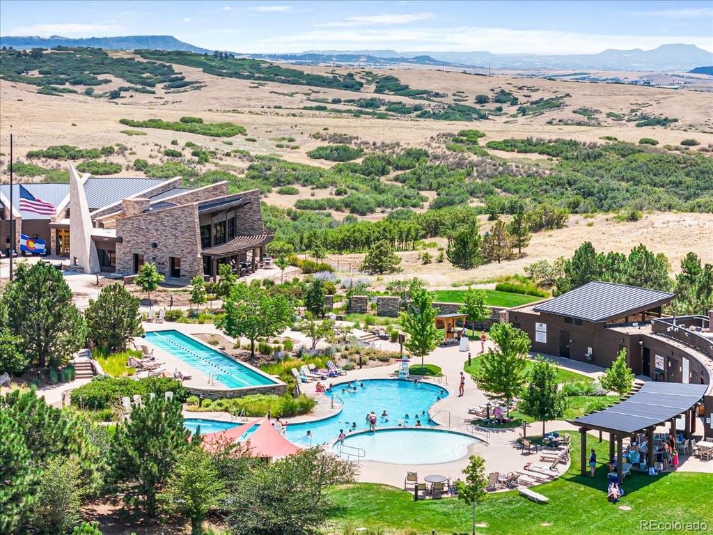 Image 3 of property listing at 1048 Brocade Drive, Highlands Ranch, CO 80126