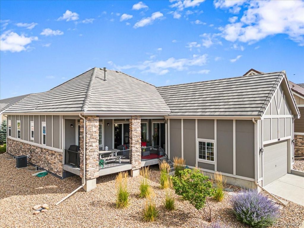 Image 4 of property listing at 1048 Brocade Drive, Highlands Ranch, CO 80126