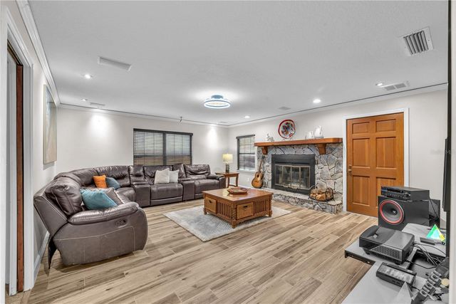 11209 DONNEYMOOR DRIVE, Riverview, FL 33569