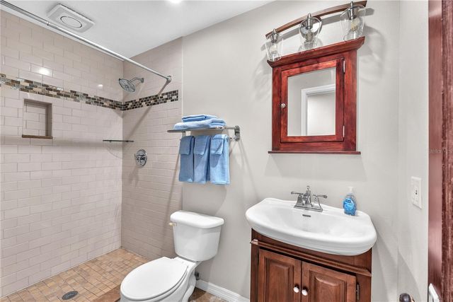 11209 DONNEYMOOR DRIVE, Riverview, FL 33569