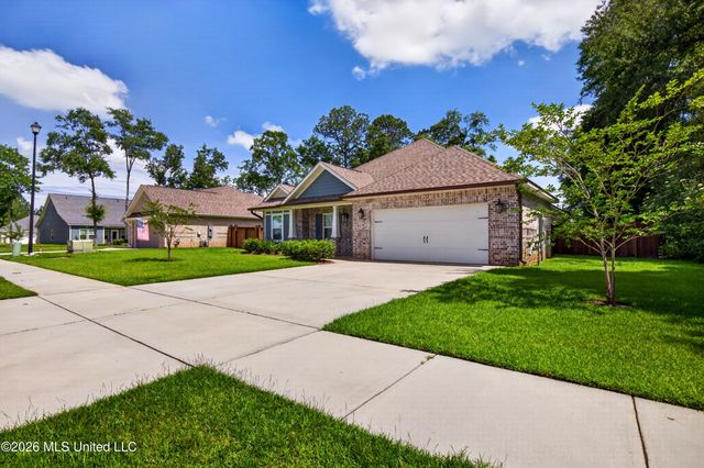 13509 Evergreen Drive, Gulfport, MS 39503
