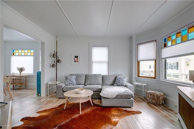 19 Congdon Avenue, Newport, RI 02840