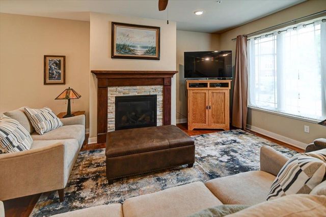 2537 New Town Drive, Sun Prairie, WI 53590