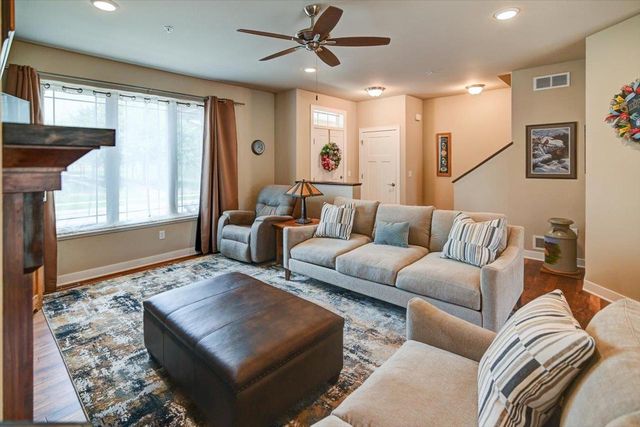2537 New Town Drive, Sun Prairie, WI 53590