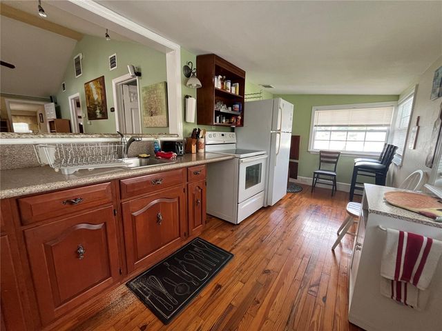 1412 36TH AVENUE N, St Petersburg, FL 33704