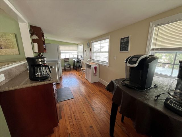 1412 36TH AVENUE N, St Petersburg, FL 33704