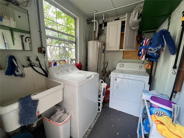 1412 36TH AVENUE N, St Petersburg, FL 33704
