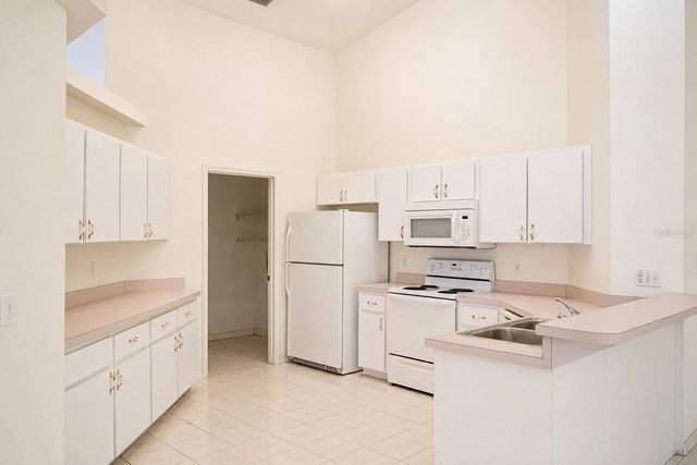 7942 SW 103 LOOP, Ocala, FL 34476